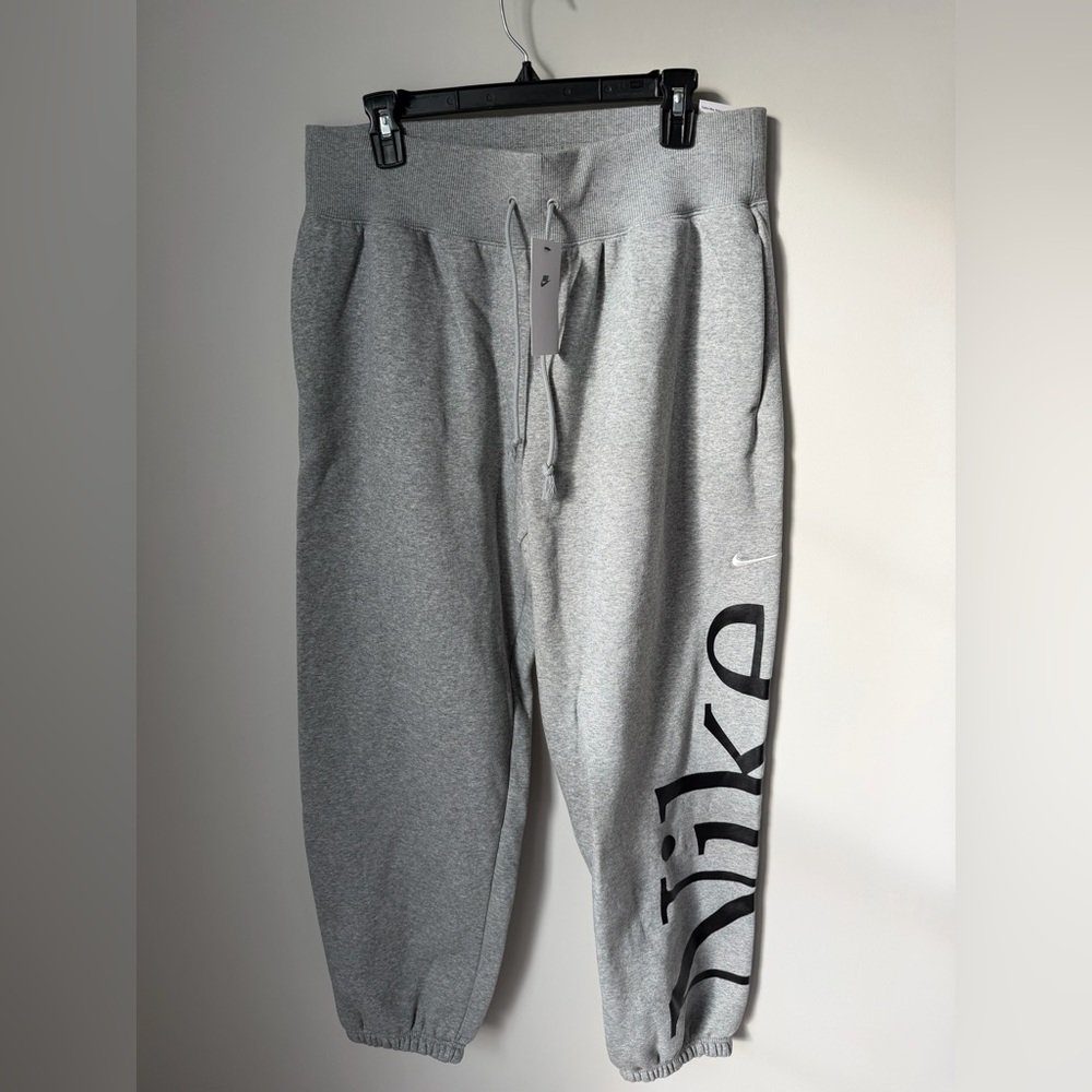 Nike Gray jogger Sweatpants